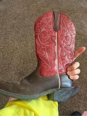 Ariat Red & Brown cowboy Western Boot